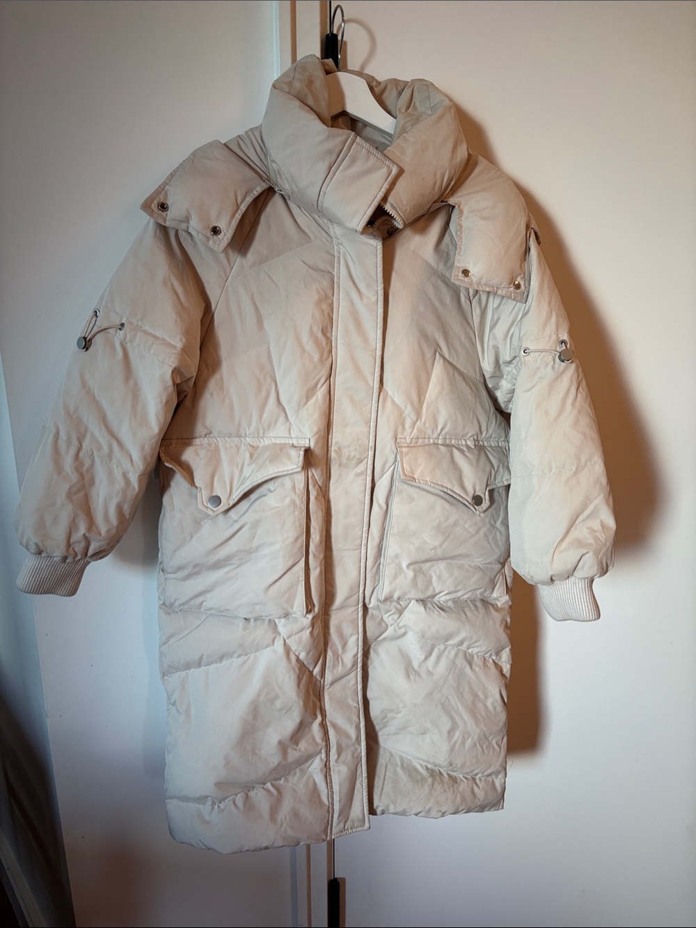 Down filled midi Puffer Coat in Light Cream with High Collar